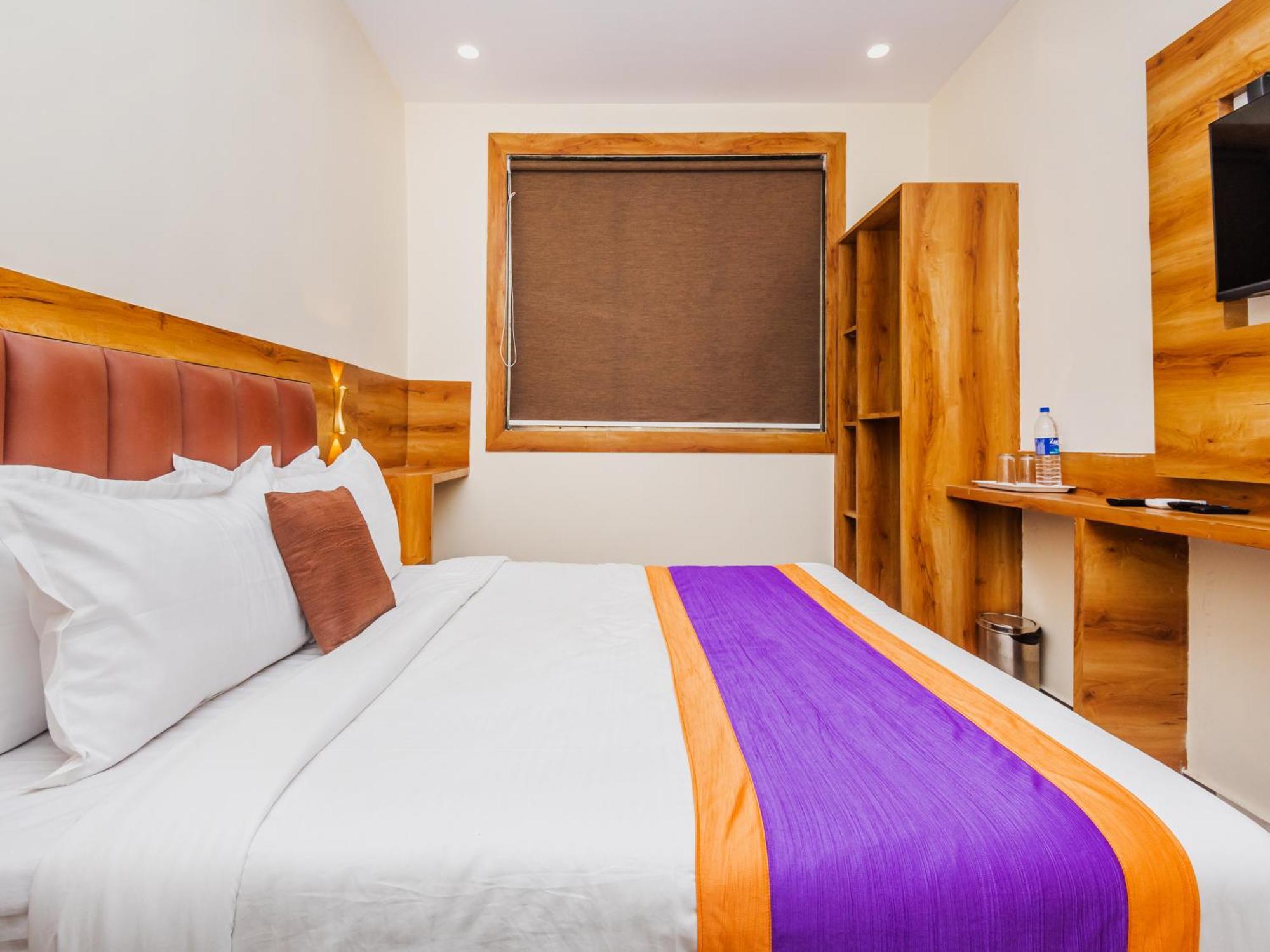 Hotel Era Мумбаї Екстер'єр фото